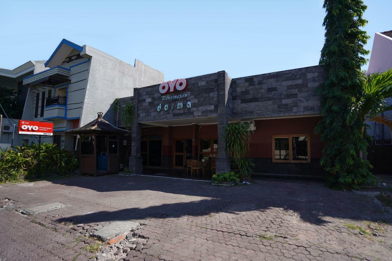Oyo 969 Penginapan Darma I スラバヤ エクステリア 写真