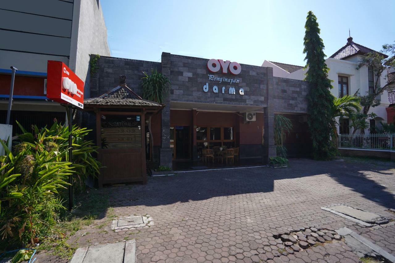 Oyo 969 Penginapan Darma I スラバヤ エクステリア 写真